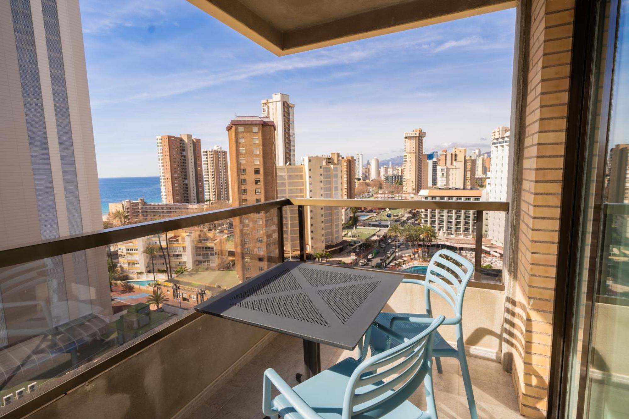 San Diego Apartments By Mc Бенидорм Екстериор снимка